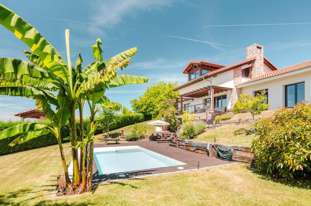 Maison de luxe à vendre à Siero, 1 100 000 €, Photo 1