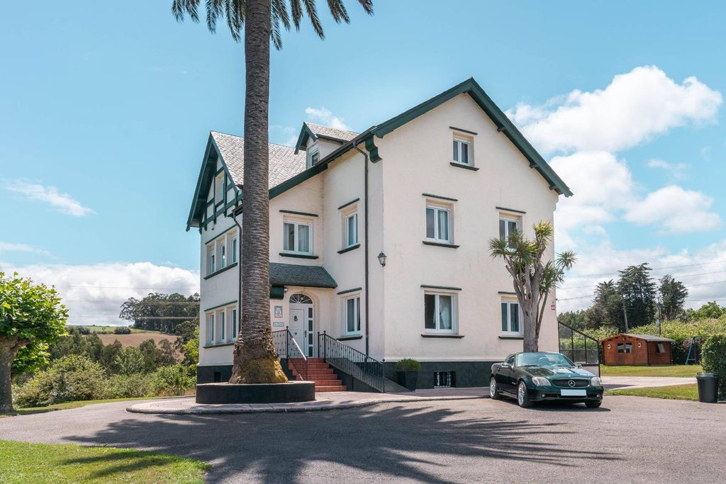 Maison de luxe à vendre à Luanco, 1 550 000 €, Photo 1