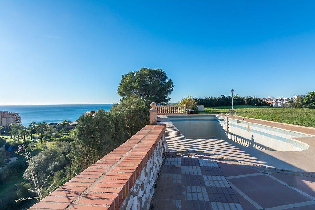 Luxury House for sale in Benalmádena, 1 650 000 €, Photo 1