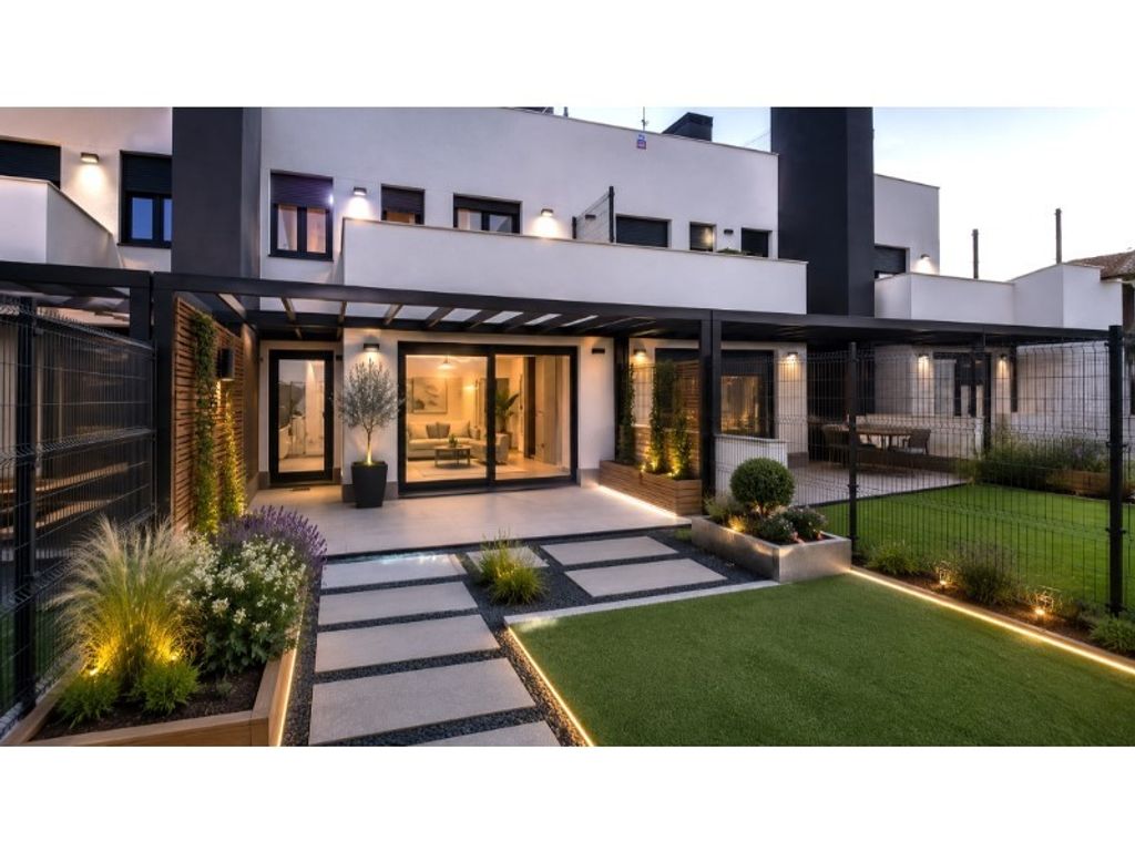 Maison de luxe à vendre à Las Rozas de Madrid, 863 000 €, Photo 3