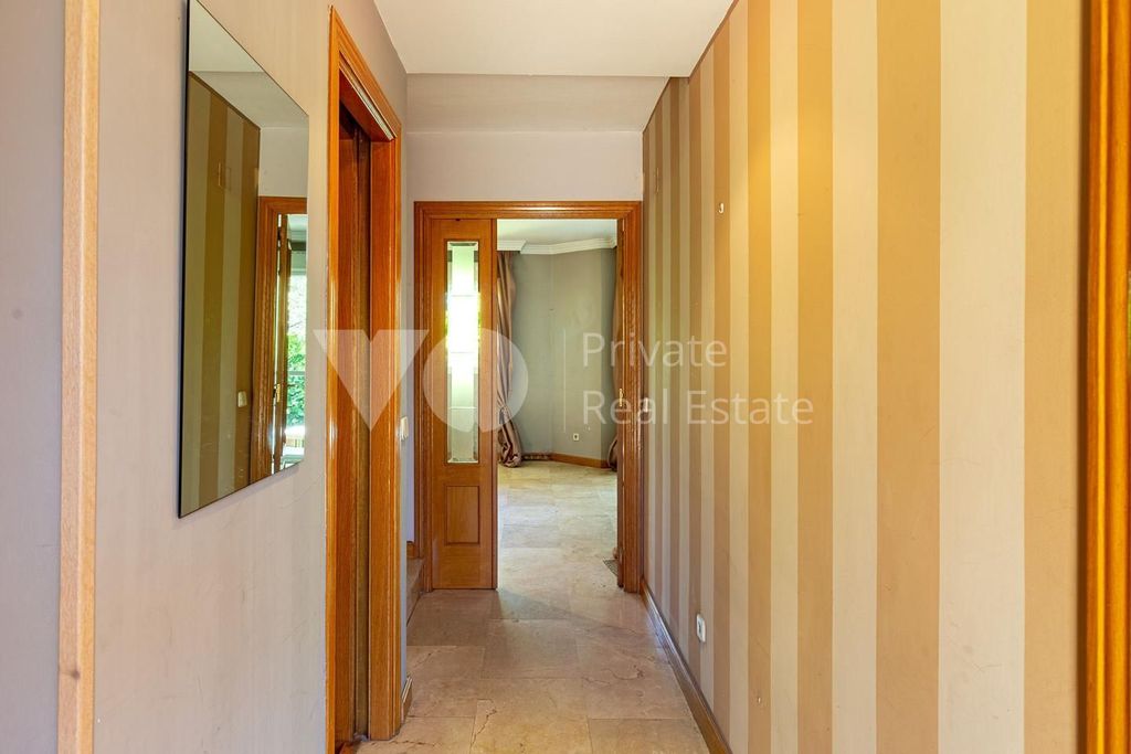Maison de luxe à vendre à Las Rozas de Madrid, 670 000 €, Photo 5