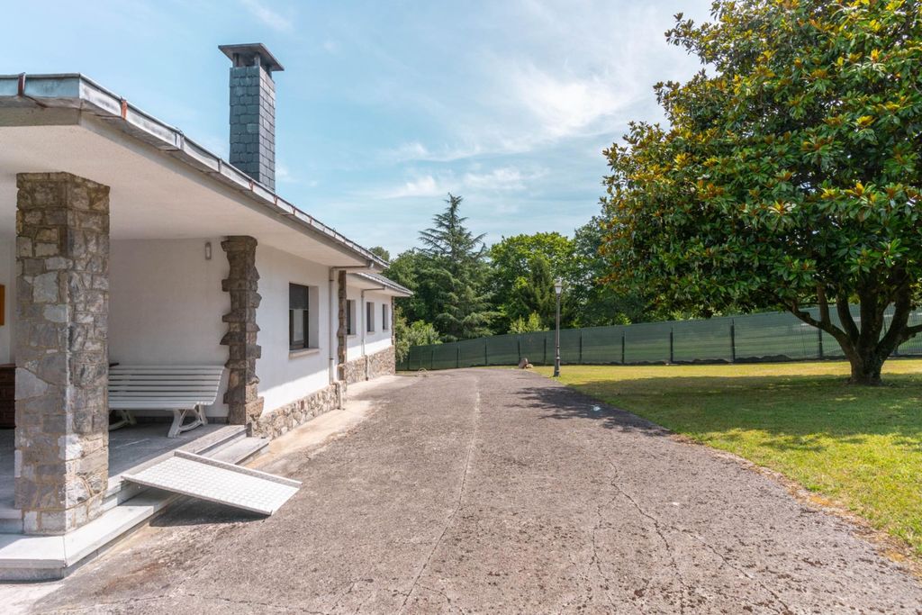 Maison de luxe à vendre à Oviedo, 600 000 €, Photo 7