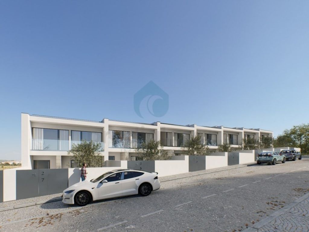 Maison de luxe à vendre à Gondomar, 590 000 €, Photo 1