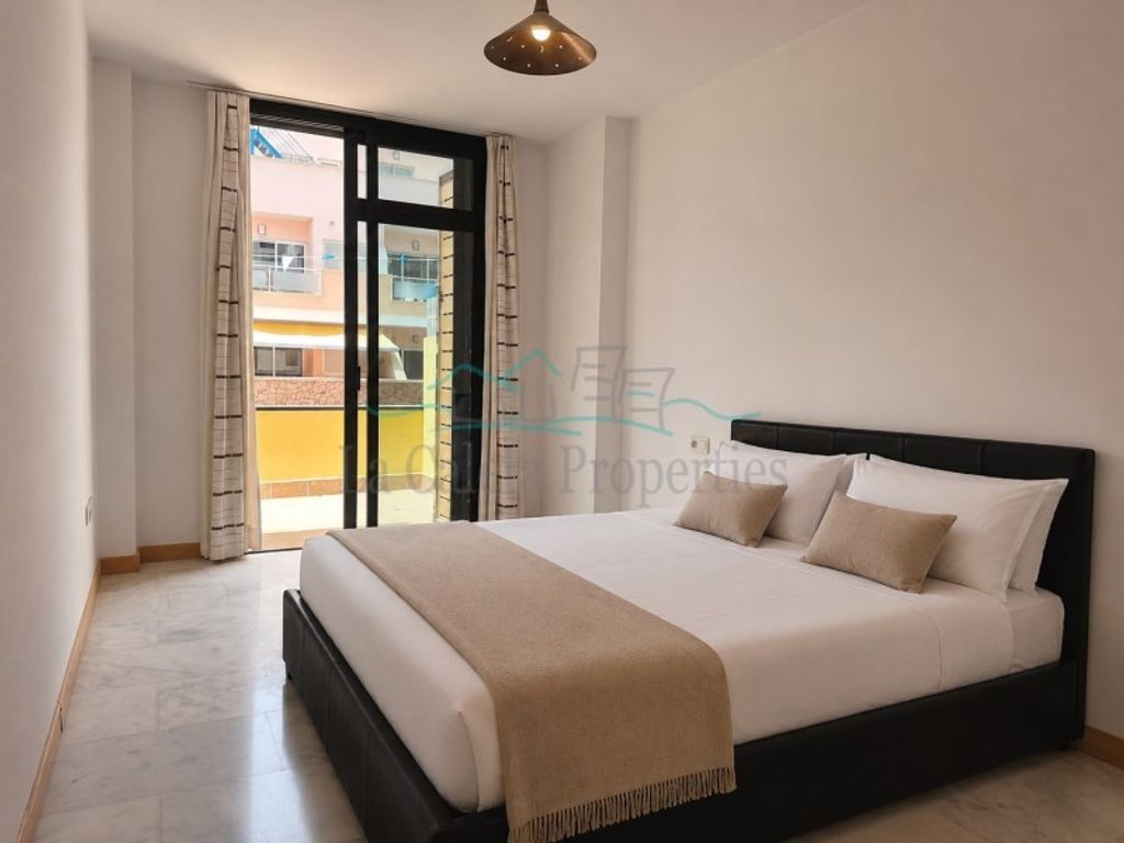 Appartement de luxe à vendre à Adeje, 414 000 €, Photo 1