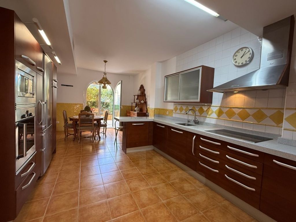 Maison de luxe à vendre à Vera, 685 000 €, Photo 1