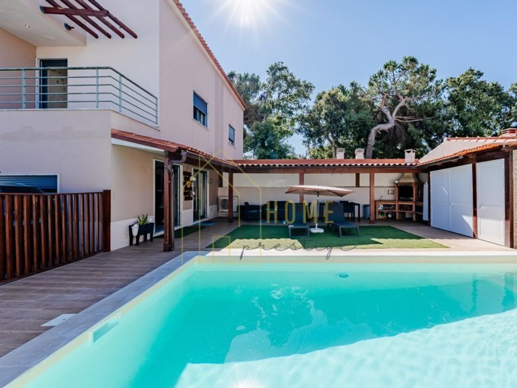 Maison de luxe à vendre à Moita, 595 000 €, Photo 1