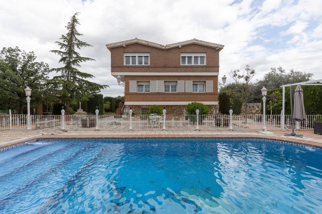 Maison de luxe à vendre à Alhendín, 799 900 €, Photo 1