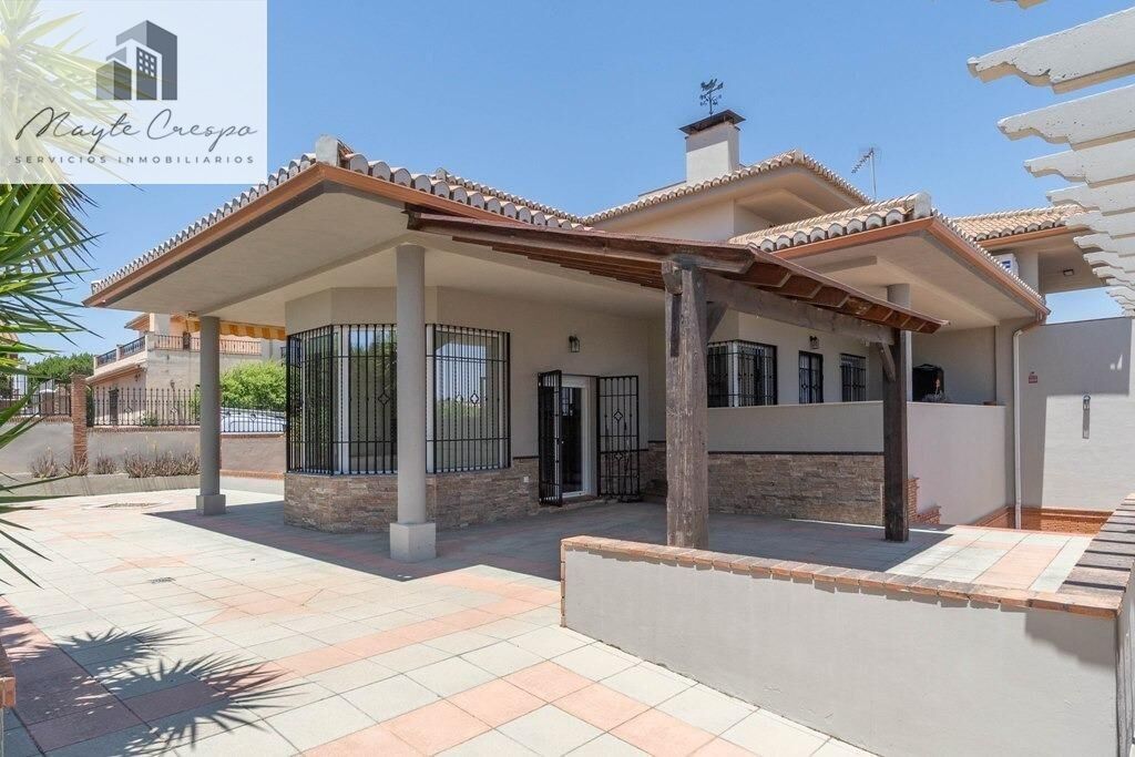 Maison de luxe à vendre à Otura, 434 500 €, Photo 1