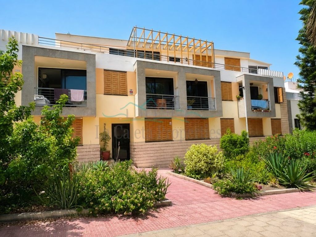 Luxury Apartment for sale in Adeje, 414 000 €, Photo 2