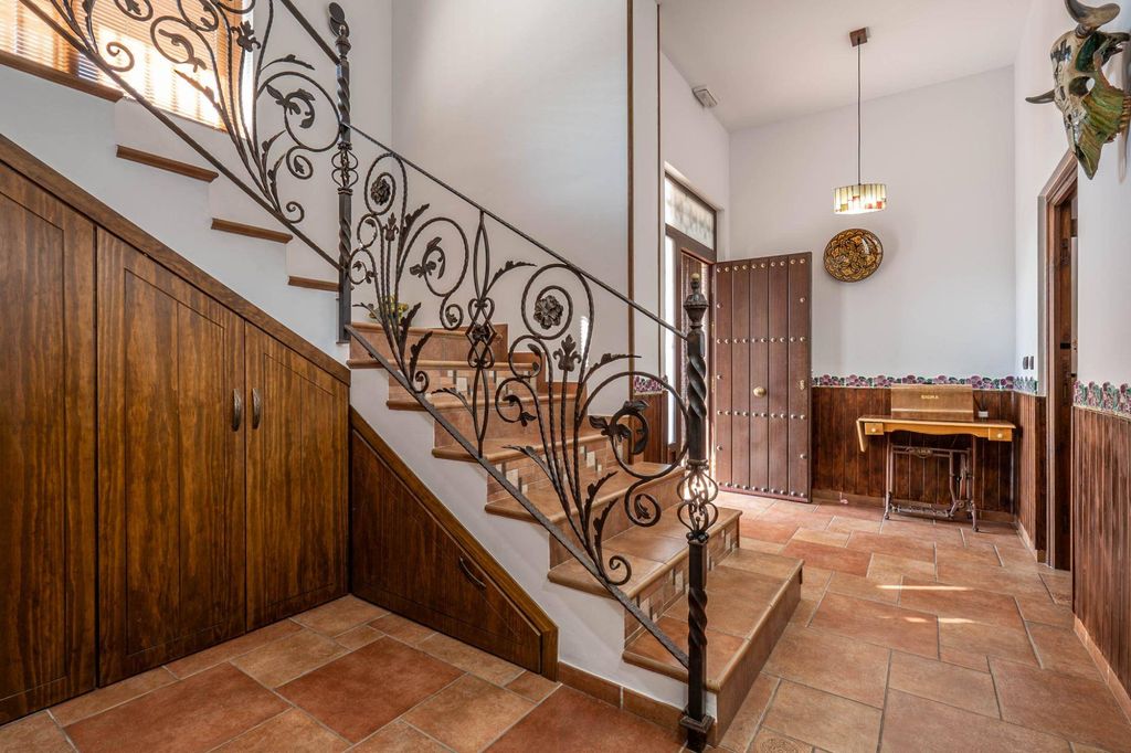 Luxury Apartment for sale in Güéjar-Sierra, 750 000 €, Photo 4