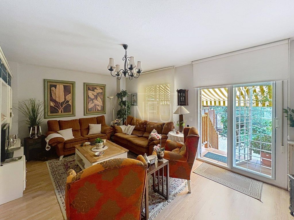 Maison de luxe à vendre à Alcalá de Henares, 699 000 €, Photo 4