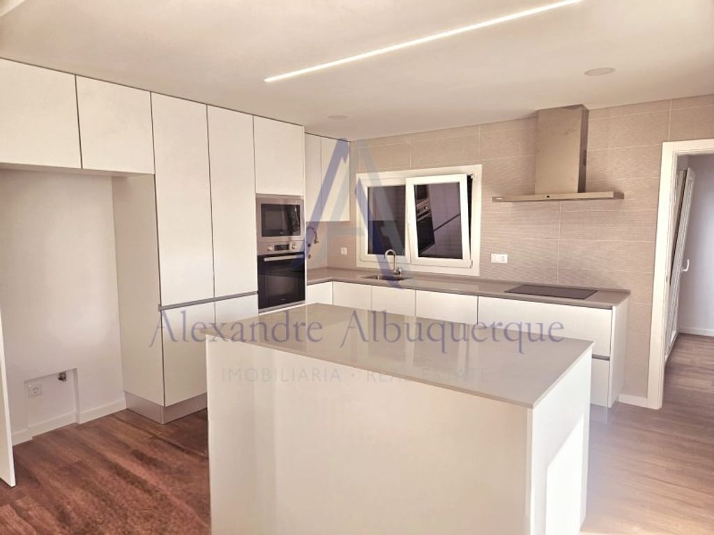 Luxury House for sale in Seixal, 640 000 €, Photo 5