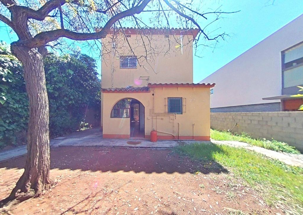 Luxury House for sale in Viladecans, 480 000 €, Photo 1