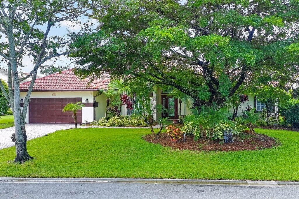 Maison de luxe à vendre à Palm City, 672 311 €, Photo 1