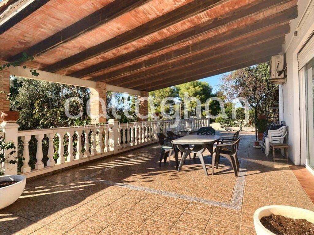 Maison de luxe à vendre à Alzira, 450 000 €, Photo 1