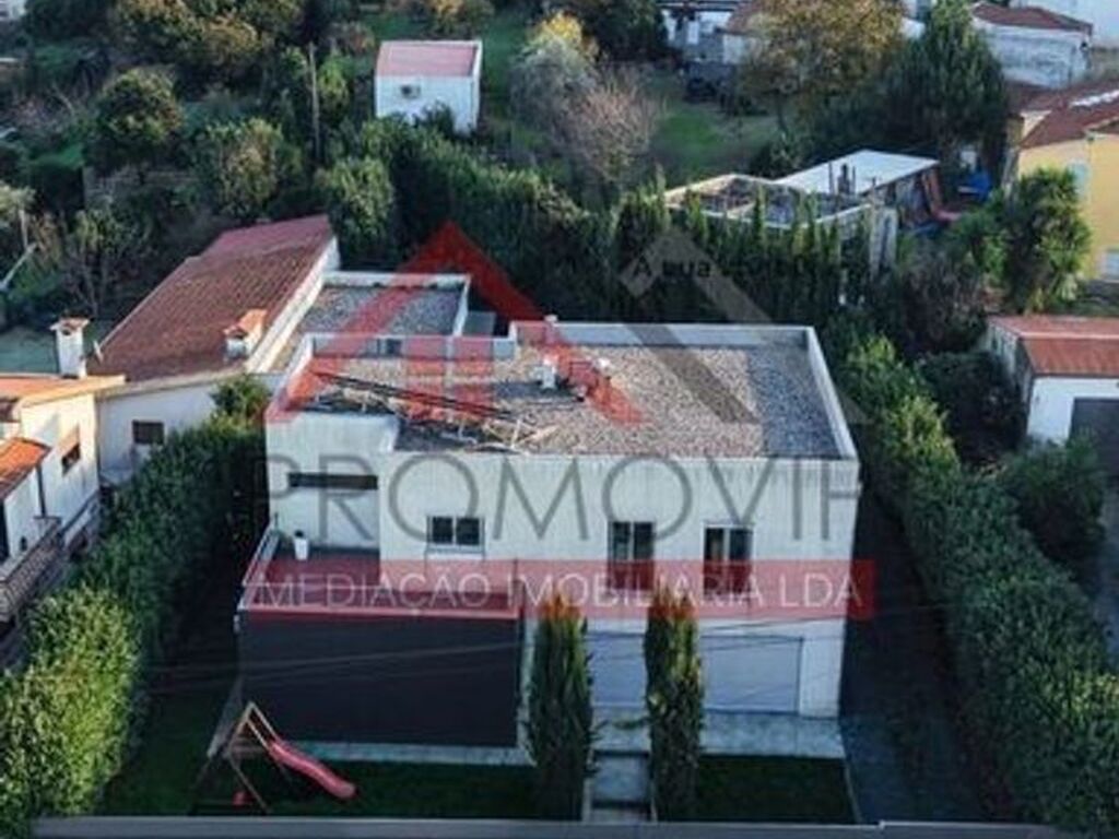 Maison de luxe à vendre à Rebordões, 450 000 €, Photo 1