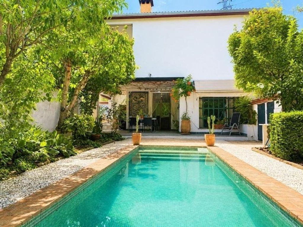 Maison de luxe à vendre à Granada, 600 000 €, Photo 1