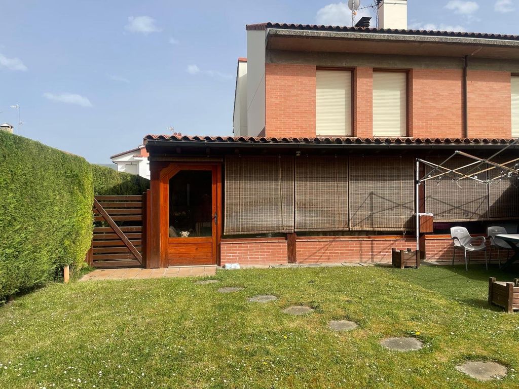 Maison de luxe à vendre à Medina de Pomar, 450 000 €, Photo 2