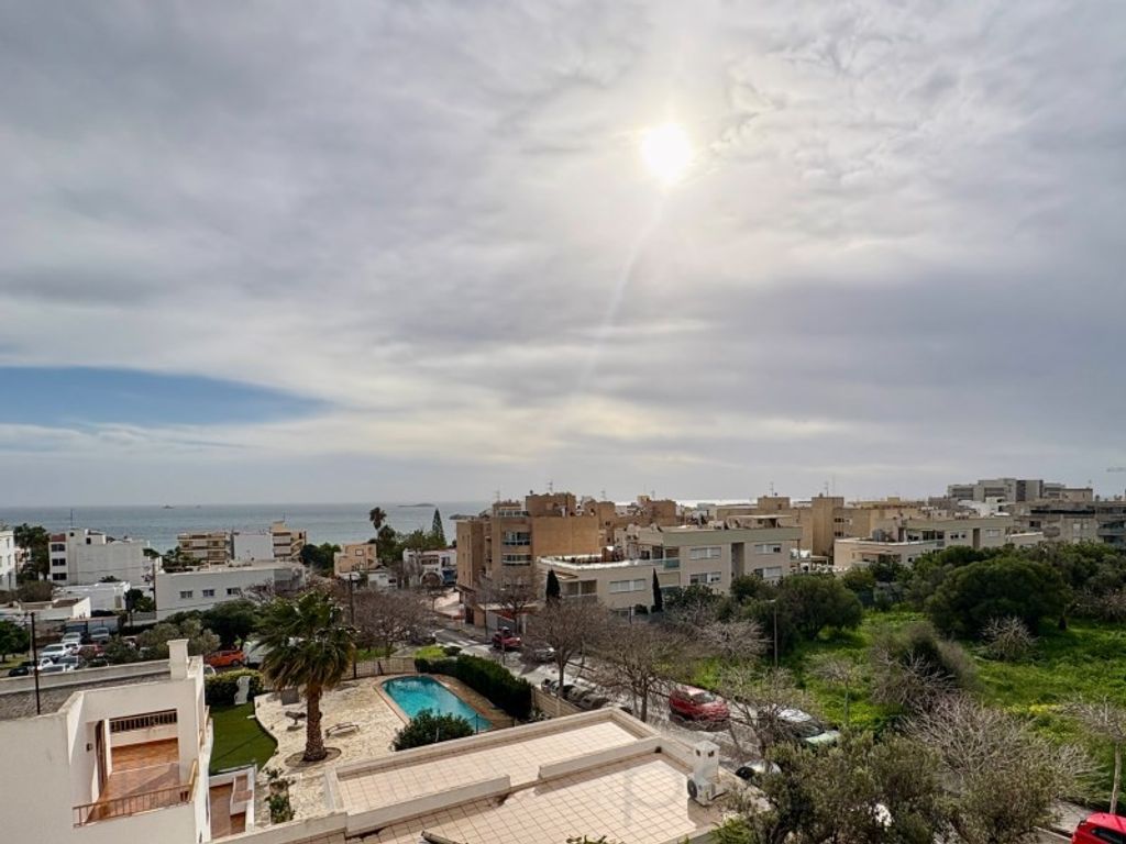 Appartement de luxe à vendre à Ibiza, 660 000 €, Photo 3