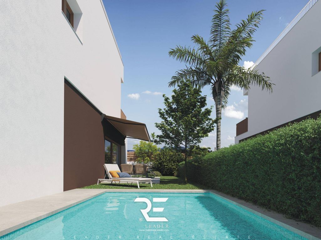 Maison de luxe à vendre à Elche, 540 000 €, Photo 1