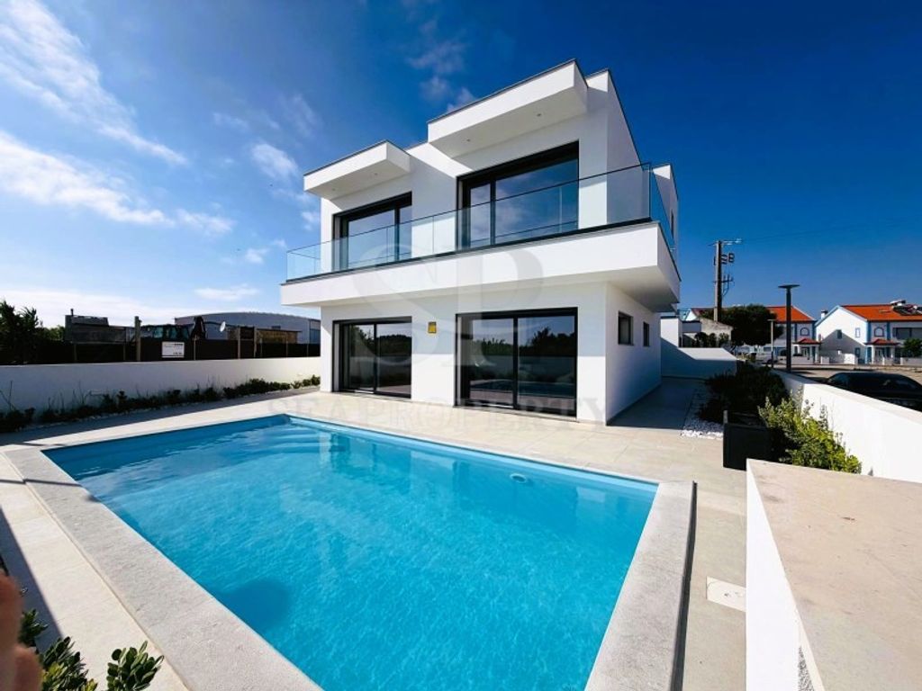 Luxury House for sale in Peniche, 625 000 €, Photo 1