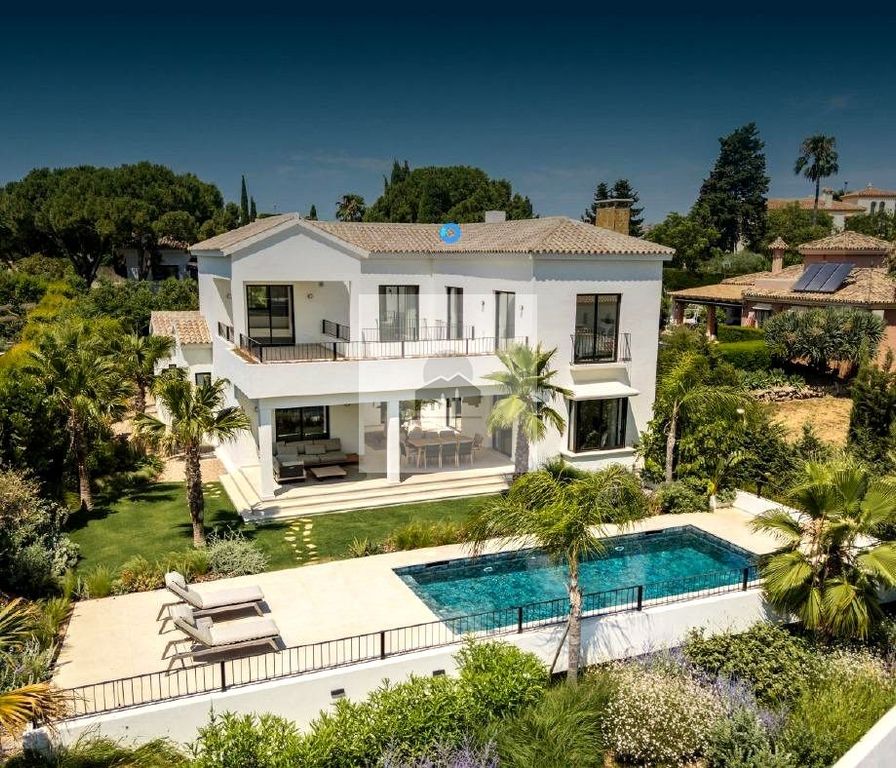 Maison de luxe à vendre à Estepona, 2 150 000 €, Photo 1