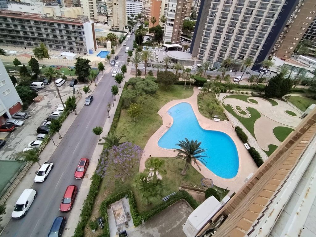 Appartement de luxe à vendre à Benidorm, 450 000 €, Photo 2