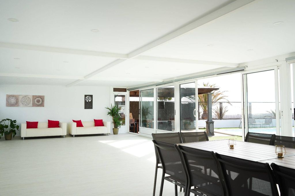 Luxury House for sale in Tías, 2 100 000 €, Photo 4