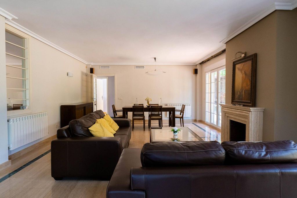 Maison de luxe à vendre à Las Rozas de Madrid, 1 290 000 €, Photo 5
