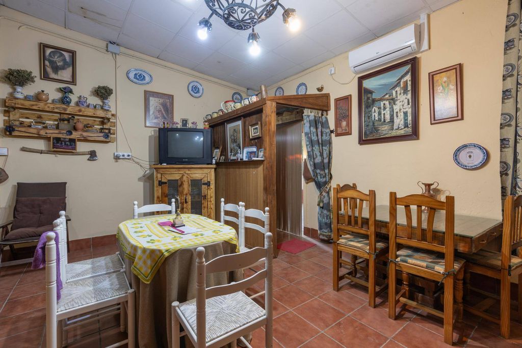 Maison de luxe à vendre à Zubia, 624 900 €, Photo 6