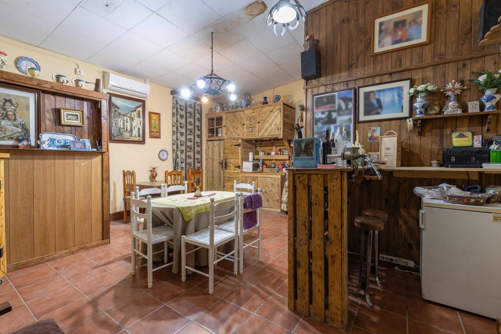 Maison de luxe à vendre à Zubia, 624 900 €, Photo 7