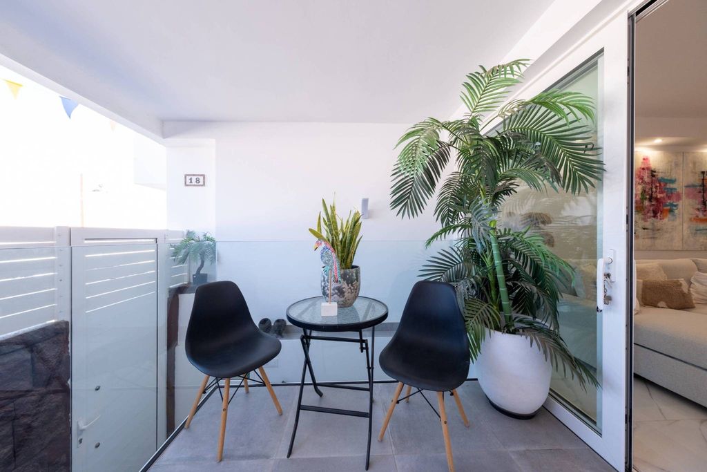 Luxury House for sale in Agaete, 635 000 €, Photo 4