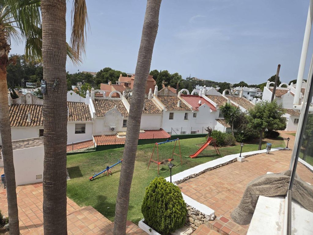 Luxury House for sale in Marbella, 650 000 €, Photo 4