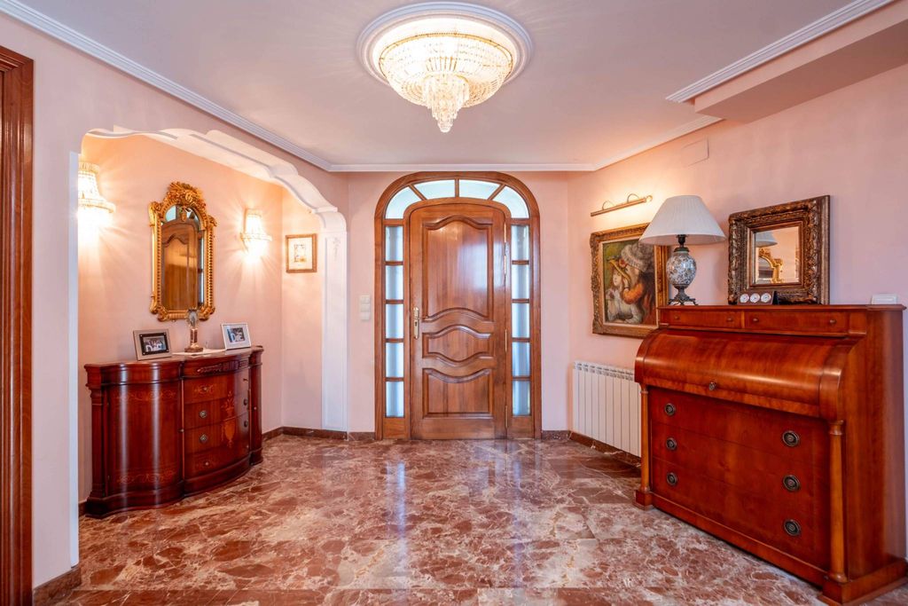 Maison de luxe à vendre à Zaragoza, 940 000 €, Photo 6