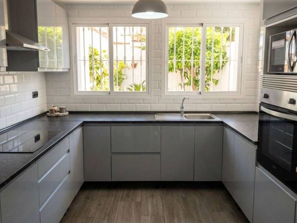 Luxury House for sale in Marbella, 650 000 €, Photo 7