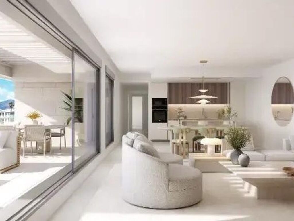 Luxury Apartment for sale in Estepona, 705 000 €, Photo 7