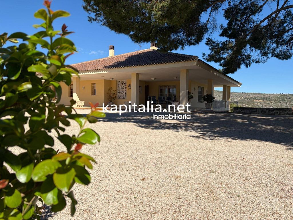 Maison de luxe à vendre à Ontinyent, 470 000 €, Photo 1
