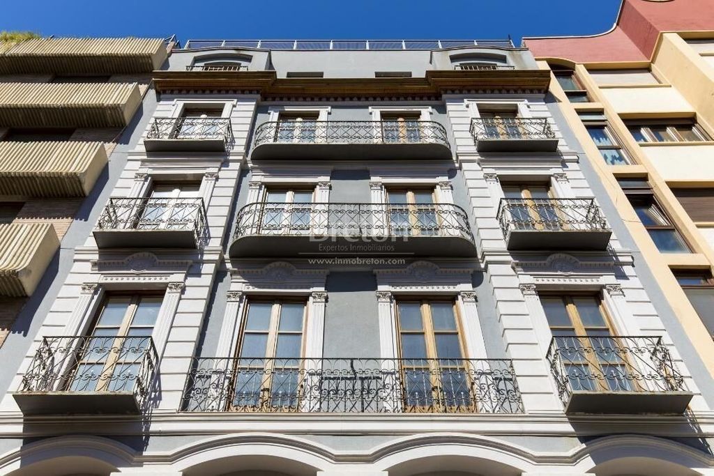 Appartement de luxe à vendre à Zaragoza, 682 500 €, Photo 1