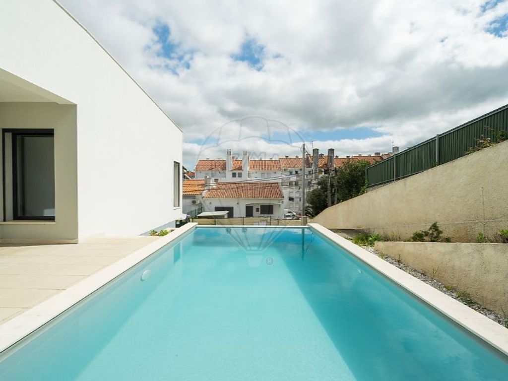 Maison de luxe à vendre à Sesimbra, 590 000 €, Photo 1