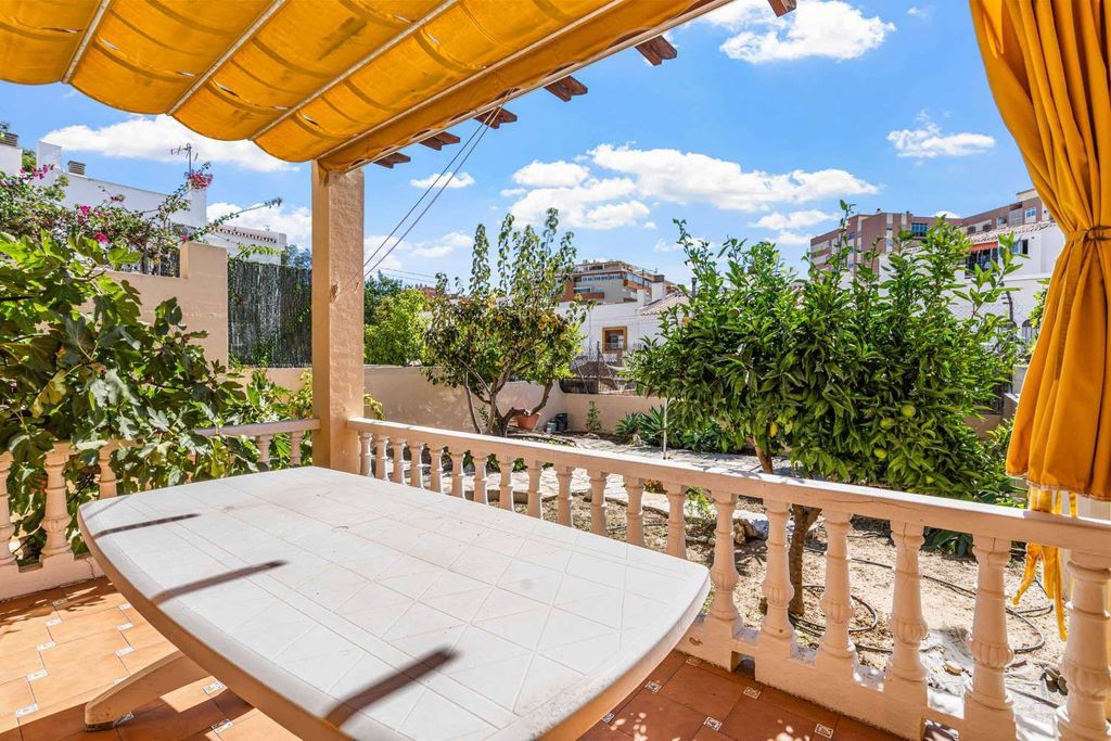 Maison de luxe à vendre à Fuengirola, 799 000 €, Photo 1