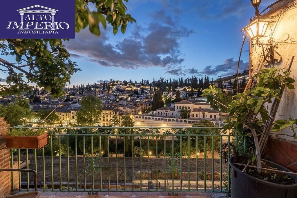 Maison de luxe à vendre à Granada, 550 000 €, Photo 1