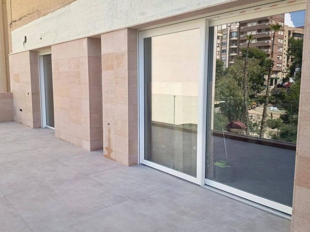 Luxury Apartment for sale in Elche, 650 000 €, Photo 1