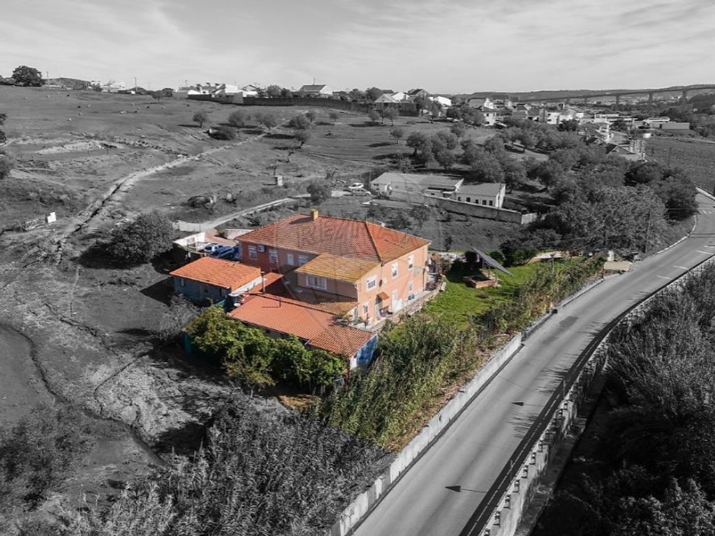 Maison de luxe à vendre à Loures, 840 000 €, Photo 2
