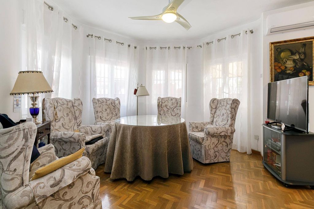 Maison de luxe à vendre à Granada, 735 000 €, Photo 2