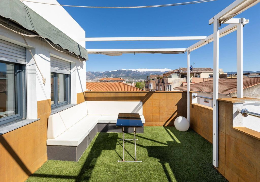 Luxury House for sale in Armilla, 649 000 €, Photo 4