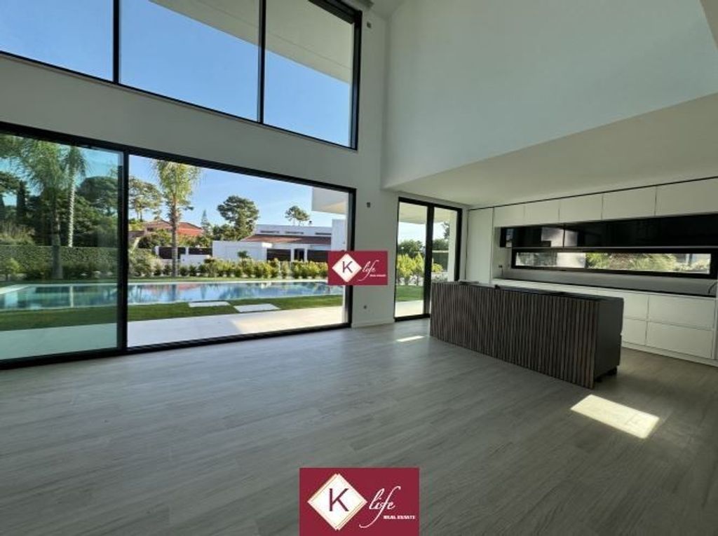 Luxury House for sale in Seixal, 1 295 000 €, Photo 1