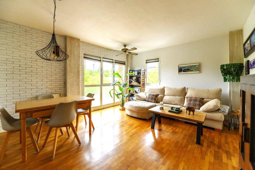 Appartement de luxe à vendre à Zarautz, 470 000 €, Photo 1