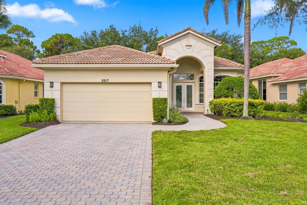 Maison de luxe à vendre à Port Saint Lucie, 457 605 €, Photo 1
