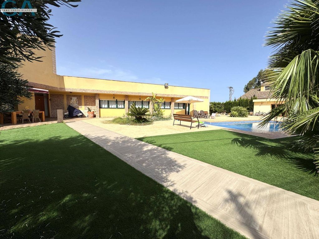 Maison de luxe à vendre à Mutxamel, 698 000 €, Photo 1