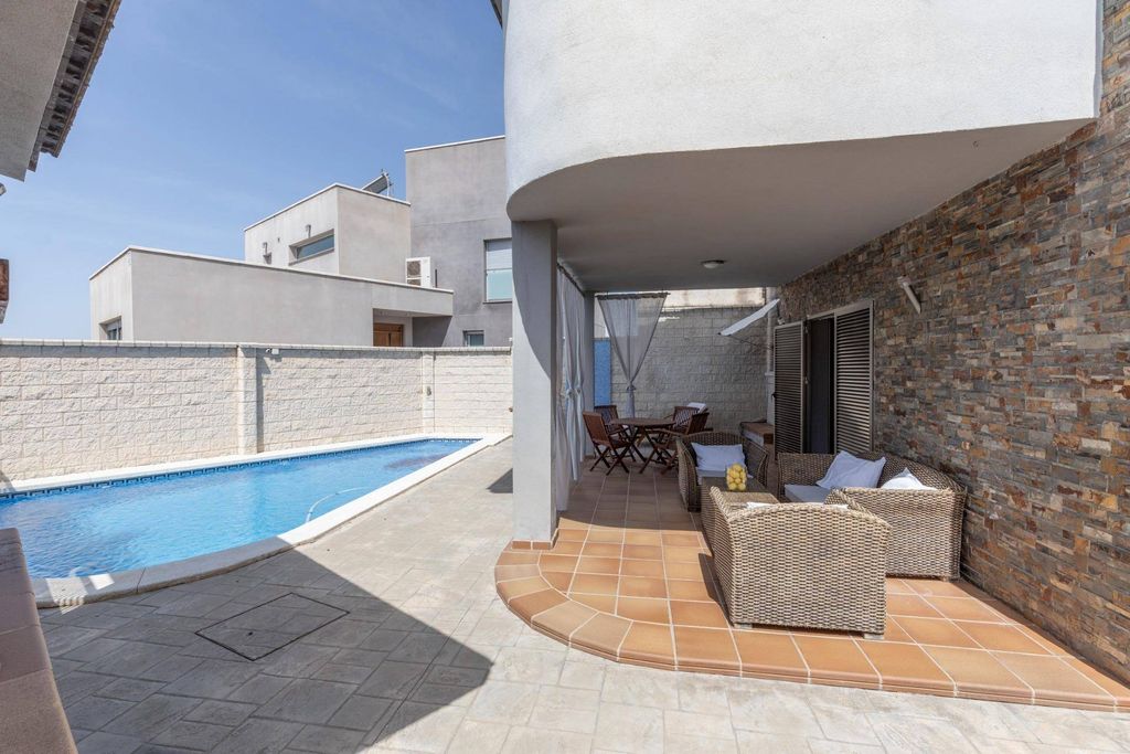 Maison de luxe à vendre à Alfacar, 455 000 €, Photo 1